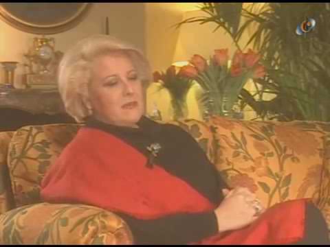 Luciana Serra - Un ritratto (A portrait)