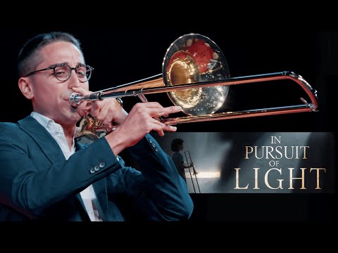 In Pursuit of Light by Ricardo Mollá | Performed by Rubén Toribio and Cristina Cámara
