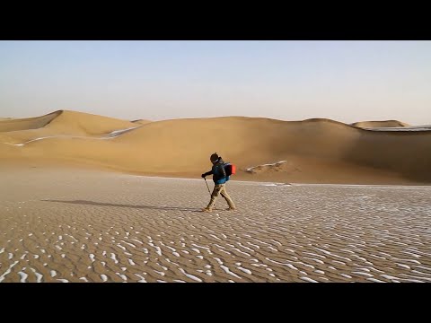 Chinese explorer crosses Taklamakan Desert on foot in 61 days