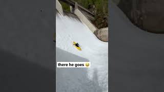 a dam good trick from Aniol Serrasolses