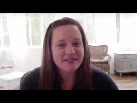 Allure Flooring Review: Tara Boettger Installs Allure...