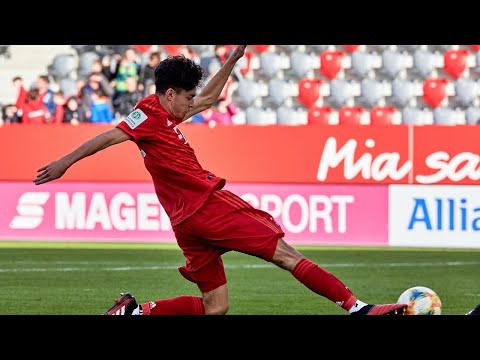 LIVE FC Bayern München U17 - SC Freiburg U17 | MAGENTA SPORT