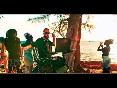 Sunset House music on a Beach in Jamaica | Electric Reign 17 | Sherkhan