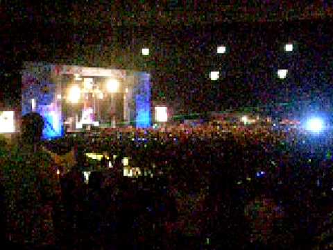 Benny Benassi - Bring the Noise @ EDC 2008