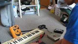 Video thumbnail for Casiotone MT-35 and Boss Loopstation by Stephen Munoz