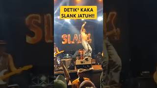 Download lagu Kaka Slank terjatuh waktu konser di semarang mp3