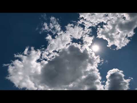 ShyShy - Clouds (visualizer)