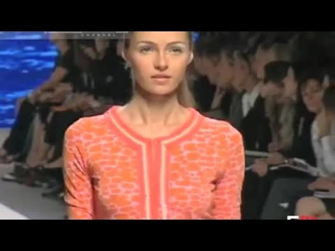 Fashion Show BLUMARINE Spring Summer 2008 Pret a Porter Milan 2 of 3 by Fashion Channel