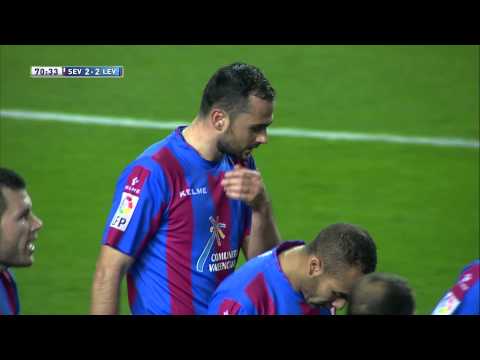 Gol de Vyntra (2-2) en el Sevilla FC - Levante UD  - HD