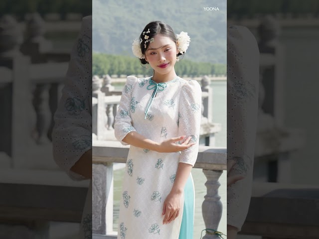 ND25B649 - Sét bộ áo dài ren thêu hoa xanh