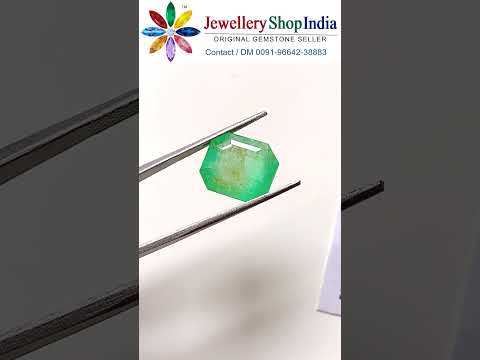 Product video thumbnail