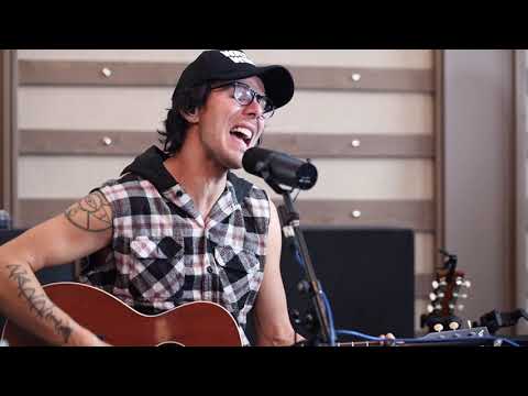 Kyle McKearney - Chandelier (Sia Cover)