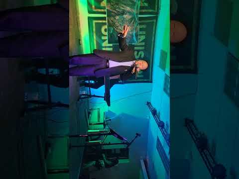 Hnub no kuv g txawm hlub koj tagki mam hlub Tshaj hnub no.