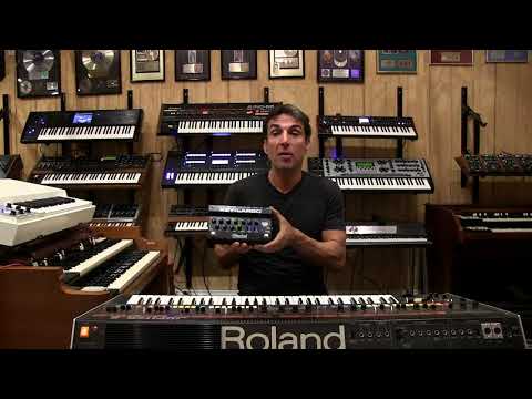 Derek Sherinian tries out the Radial Key Largo