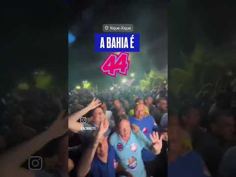 ACM Neto faz passeata em Xique-xique