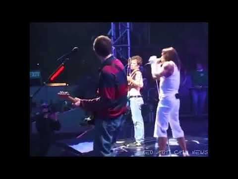 Red Hot Chili Peppers - Purple Stain - Live Hyde Park, London 2004 ((VIDEO + SBD AUDIO))