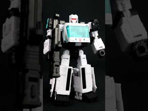 A robot redeemed! ? #Transformers Legacy Evolution Autotrooper