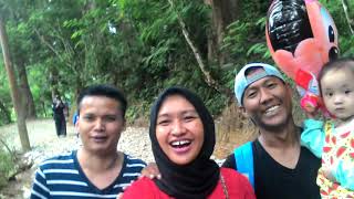 preview picture of video 'holiday in situ gunung sukabumi'