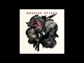 Massive Attack - Live with me 