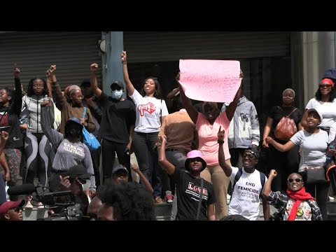 Kenya police fire tear gas and detain protesters at anti-femicide march | AFP