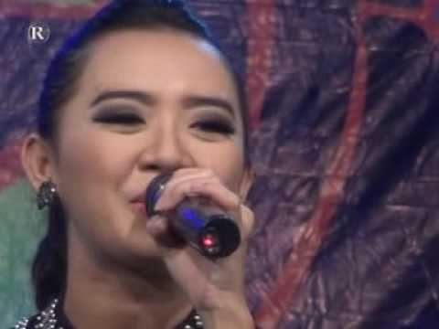 rena kdi monata oleh oleh
