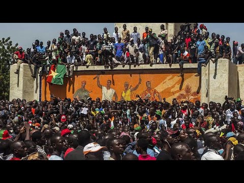 Burkina Faso extends internet suspension