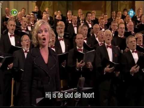 Nederland Zingt Er Is Een God Die Hoort