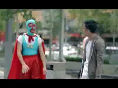 KFC Crazy Crunch TV Commercial (Wrestler Part 1)