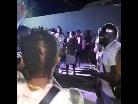 Tugstar an bounty killer Vibing to lift di rifle song at Boasy Tuesday￼