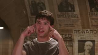 FANTASTIC BEASTS AND WHERE TO FIND THEM - Magical History with Ezra Miller