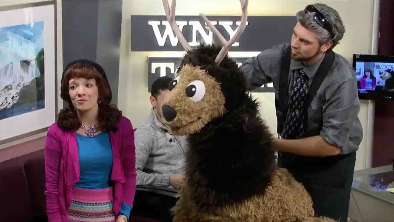 First Look at "The Wizard Of Claus"