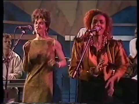 Salsa De Amsterdam - Rumba En El Patio