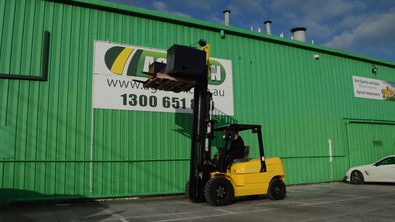 5 Tonne Forklift - 3 Stage Cont. Mast - Nationwide Delivery - PRICE SLASHED TO $32,990 INC GST - video 1