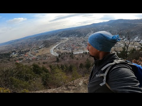 Plaiurile Nemirei Piatra Soimului Monumentul Eroilor Cavaleristi Oituz Bacau