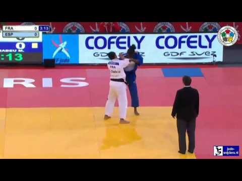 Judo 2013 Grand Slam Paris: Decossse (FRA) - Bernabeu (ESP) [-70kg]