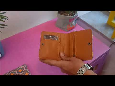 layla - snap button wallet