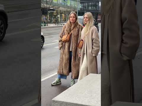 Street style from Stockholm Fashion Week 2022💜 #streetstylestockholm #stockholm #sweden #fashion