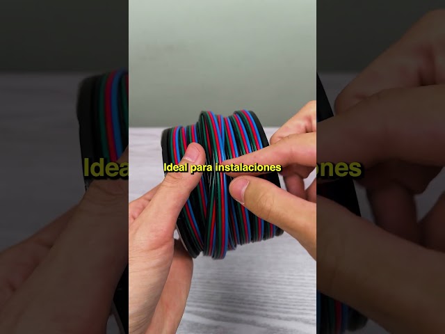 Vídeo relacionado con Blendend Cable de alimentación remoto para tira LED de alto voltaje, ideal para instalaciones en exteriores y proyectos de iluminación.