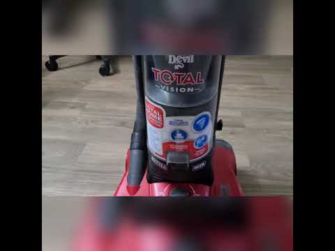 Replace belt of vacuum cleaner dirt devil