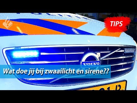Wat doe jij bij zwaailicht en sirene? | Politie | Politievlogger Jan-Willem | TIPS  (2) !!!
