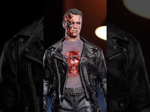 INSANE $350 Terminator Figure 🔥 - Hot Toys Terminator 2 T-800 Battle Damaged Figure Unboxing
