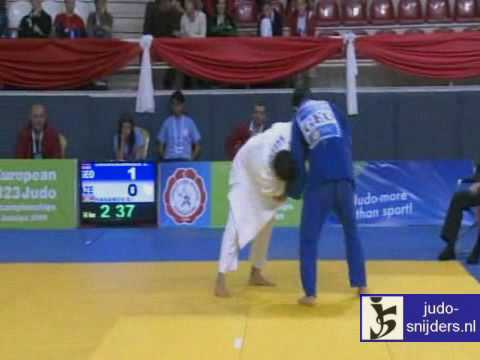 Judo 2009 Antalya: Zurab Sharvashidze (GEO) - Emil Hasanov (AZE) [-66kg].avi