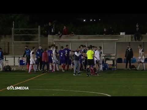 Tensión en el encuentro entre UD Castellonense y UE L'Alcúdia