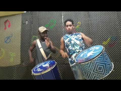 REPIQUE mor  da beija flor Diego Oliveira