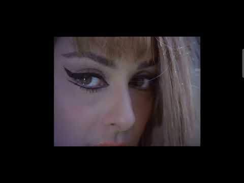 koi jab tumhara hriday tod de- Purab aur paschim movie original quality video song 1080p