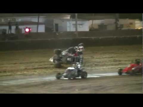 Huge 2 Car Wingless Sprint Crash - Bunbury Speedway 26.12.12