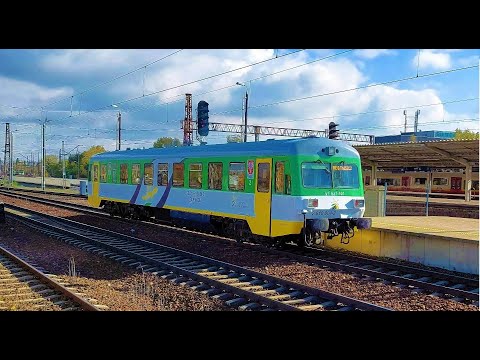 Warszawa Wschodnia, Spalinowóz VT627 i Dwu wagonowe składy PKP InterCity