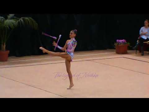 Sara LLANA clubs - 2012 Paris rythmique