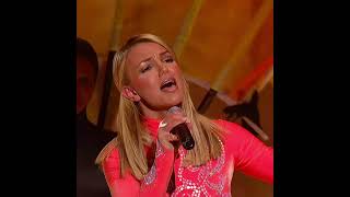 Britney Spears - From The Bottom of My Broken Heart (LIVE at Grammys 2000) AI HD