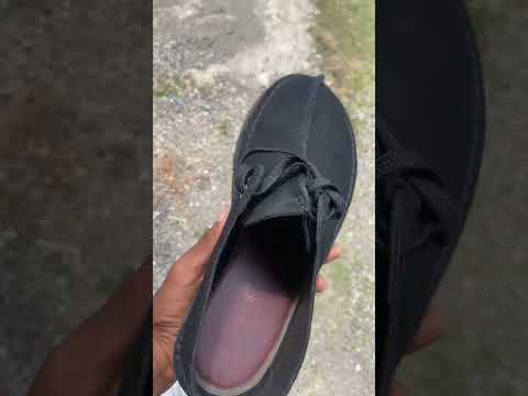 Sapatos Clarks https://amzn.to/42Ty2di